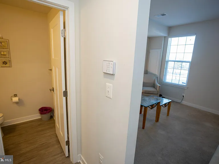 9926 New Pointe Dr — Photo 32