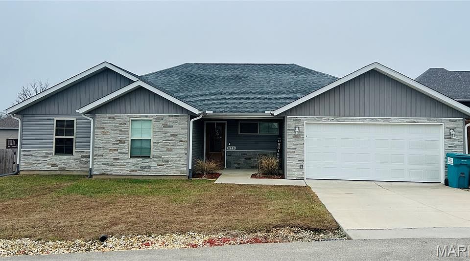 1st image of 12334 Foxwood Ct