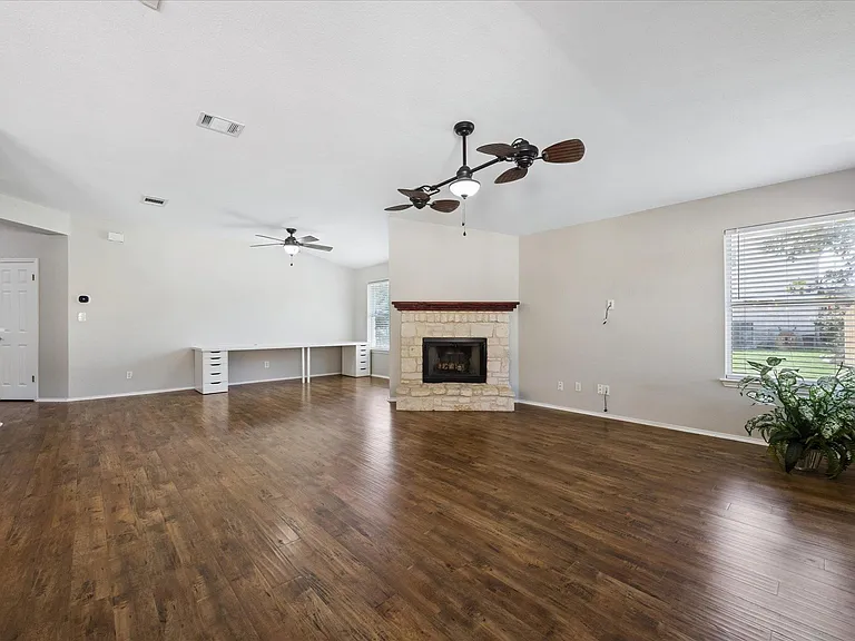 500 Millington Ln — Photo 19