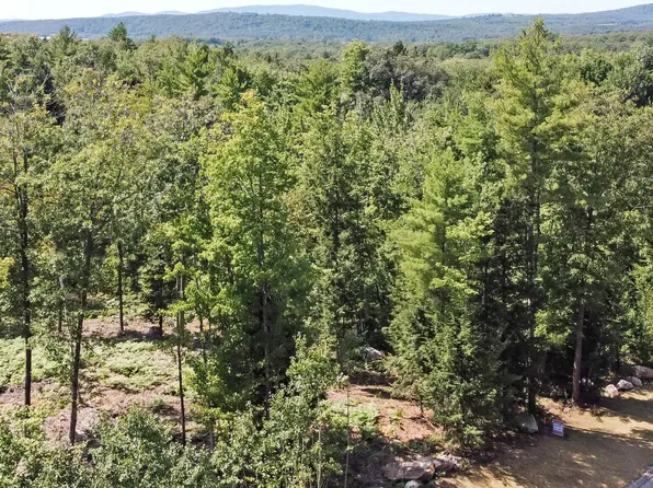 11 Wilderness Way, Turner, ME 04282