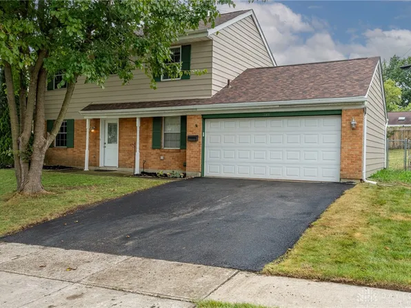 268 Oxford Dr, Fairborn, OH 45324