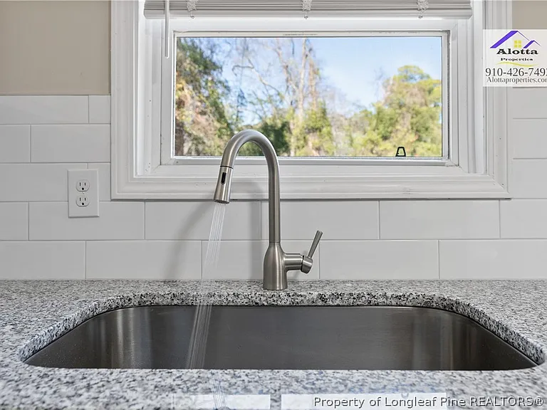 1315 Cade Hill Ave — Photo 17