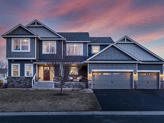 2nd image of 1624 Windy Ln