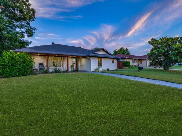 1736 Boyd St, Dallas, TX 75224