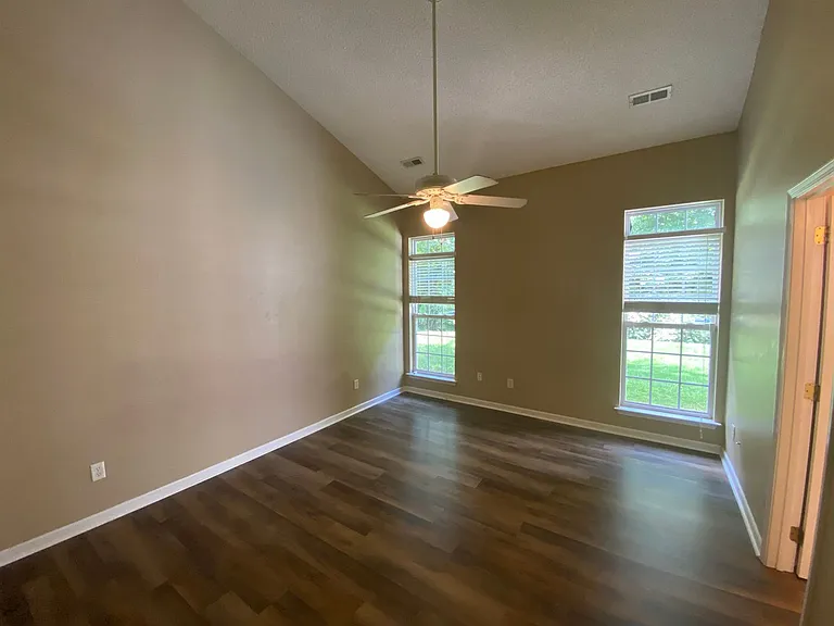 5422 Waverly Lynn Ln — Photo 10