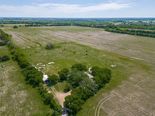 350 McBride Rd, Lancaster, TX 75146