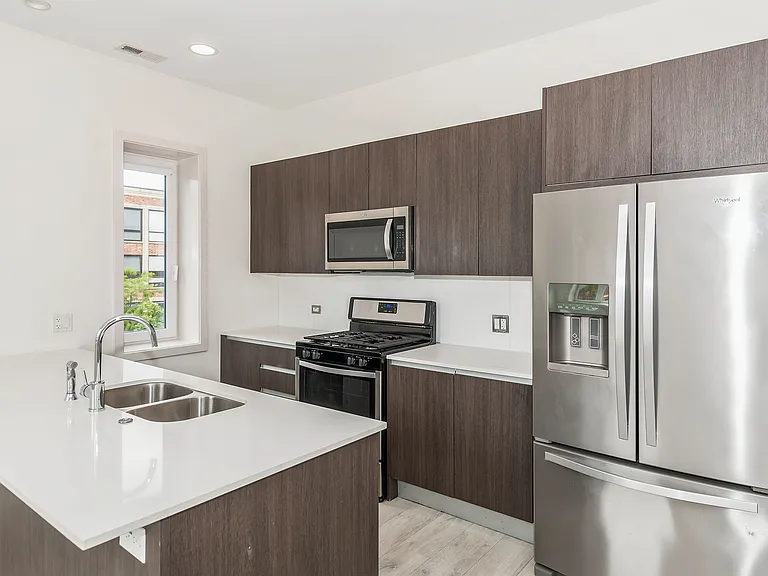 North Oak Lofts — Photo 42