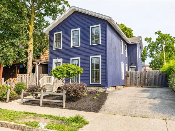 95 Alexander St, Rochester, NY 14620