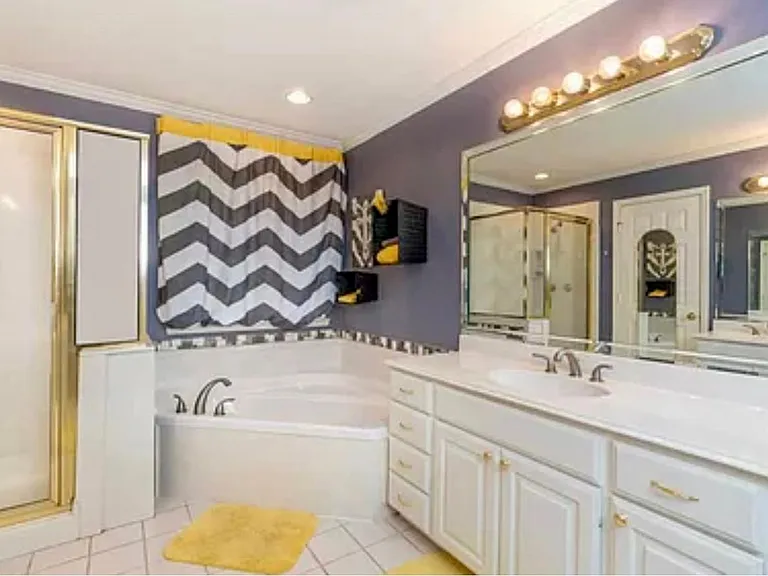 815 Montreal Dr — Photo 19