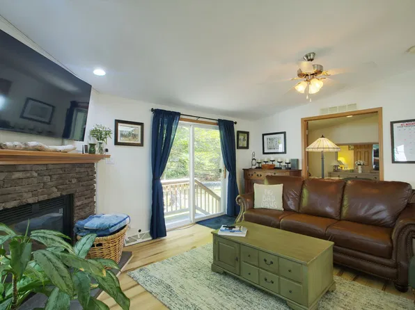 12 Trapper Rd, Campton, NH 03223