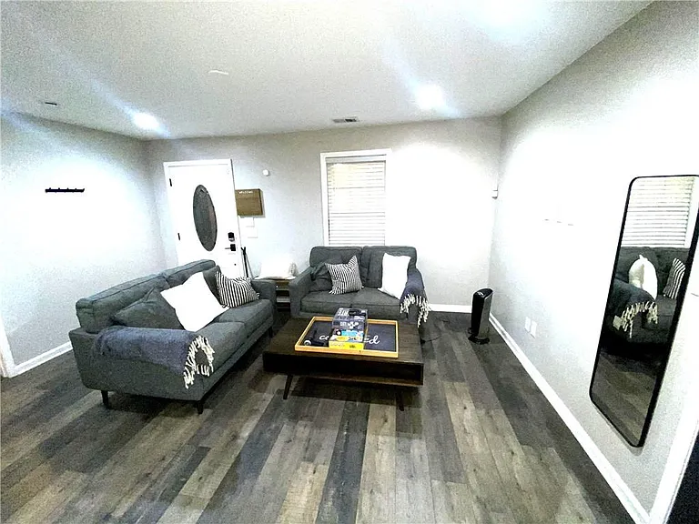 2176 Pansy St NW — Photo 3