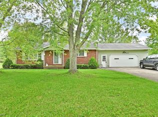 2300 Barclay Messerly Rd, Southington, OH 44470