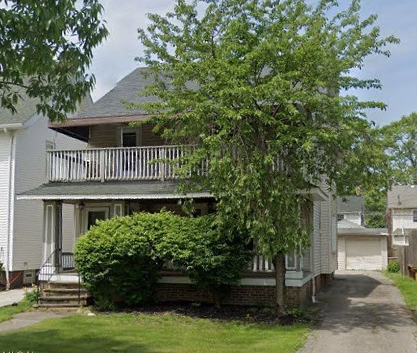 1st image of 1318 W 102nd St