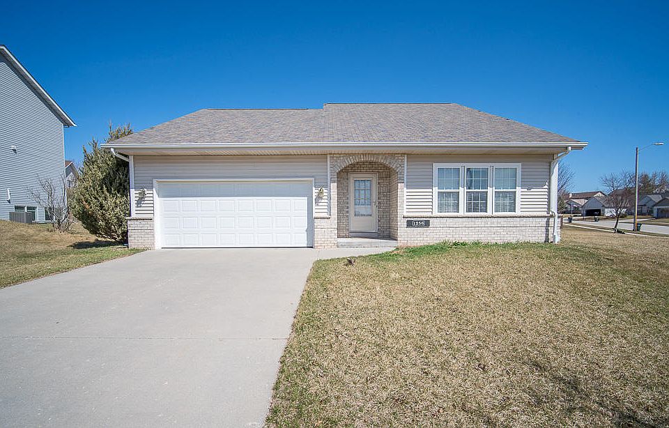 1st image of 1256 Autumn Dr #2