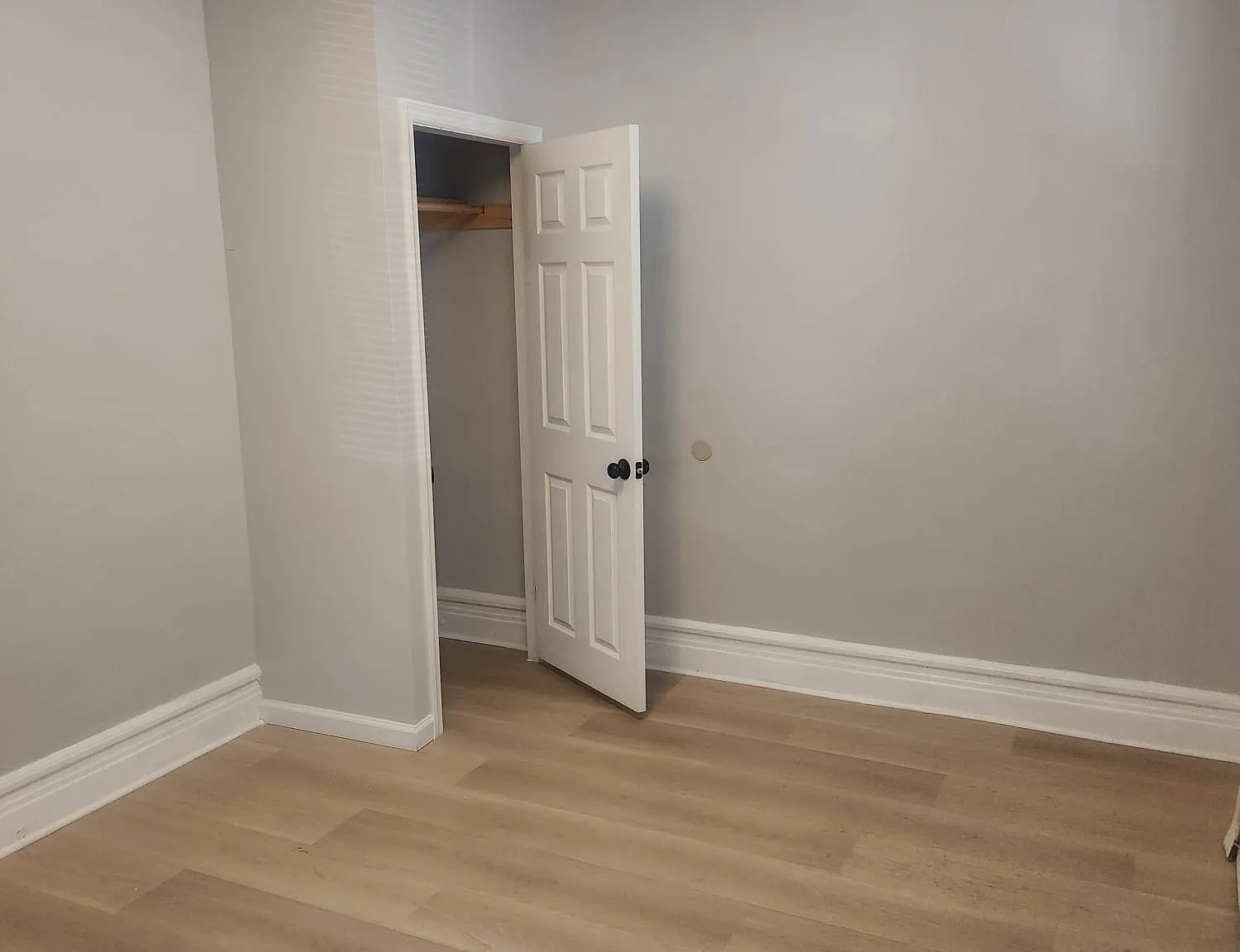 2 bed, $2,000 — Photo 4