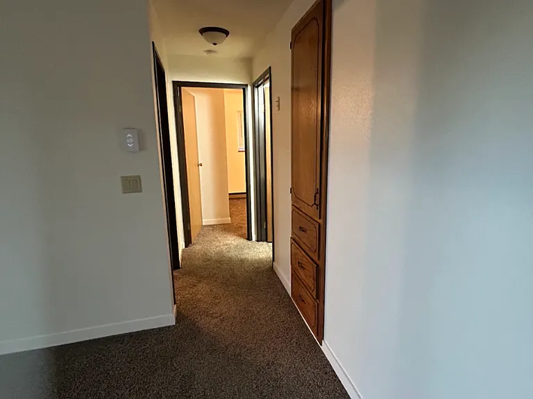 944 E Elm Dr — Photo 13