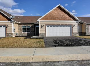 153 Blackbird Ln, Shippensburg, PA 17257