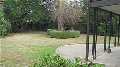 3rd image of 480 N Orangewood Ave