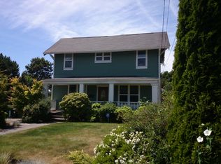 6733 18th Ave NW, Seattle, WA 98117