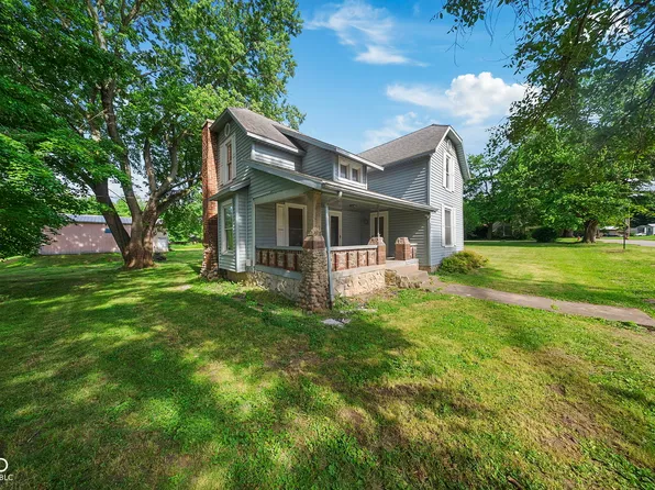 202 N Vine St, Waynetown, IN 47990
