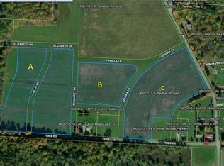 Pamela Ln, Linesville, PA 16424