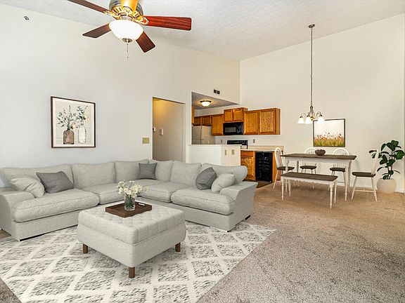 2nd image of 551 Napa Valley Ln APT 10