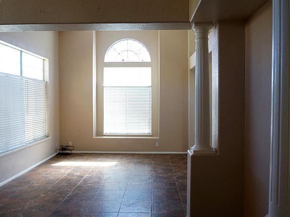 2nd image of 13229 Mountain Ct