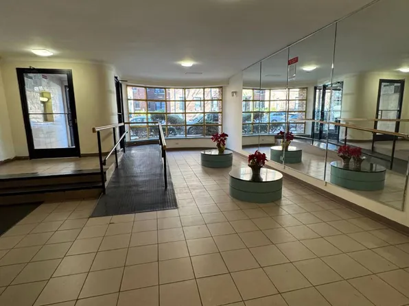 1580 East 13th Street 7G image 2 of 2
