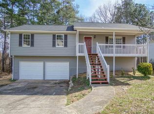 206 Hampton Dr, Dallas, GA 30132
