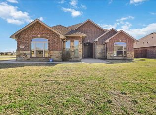 2401 Armstrong Ln, Pea Ridge, AR 72751