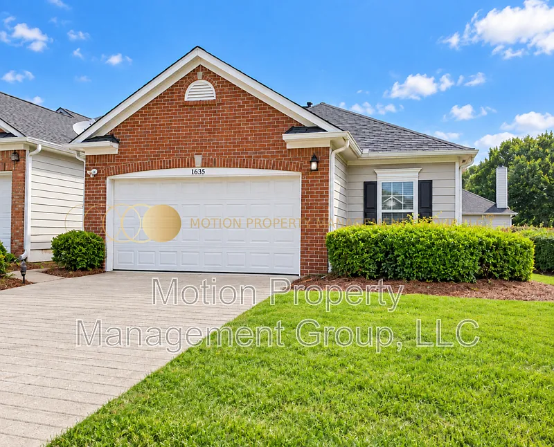 1635 Donovans Rdg NW