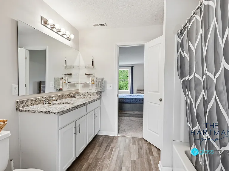 1018 Louise Dr — Photo 27