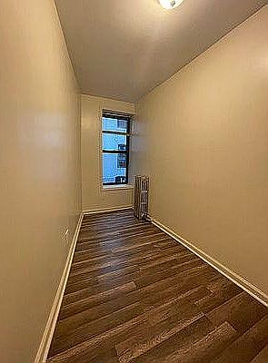 4th image of 42 Diamond St APT 4