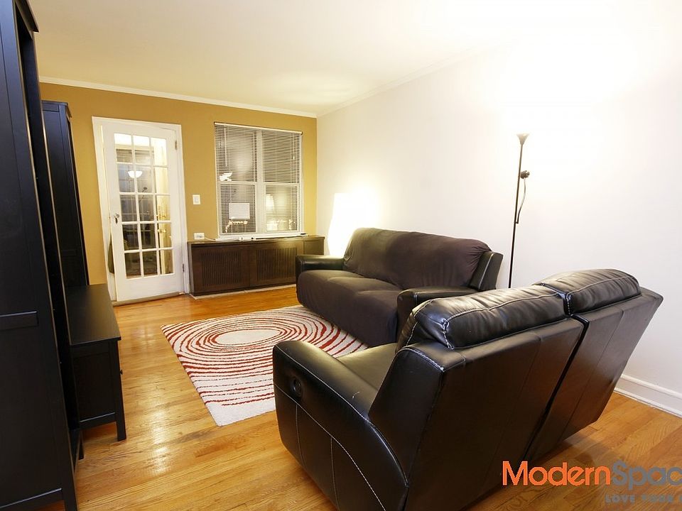 1st image of 2562 49th St #2
