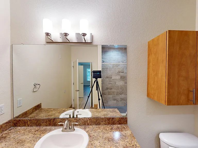 The Vintage Lofts at West End — Photo 82