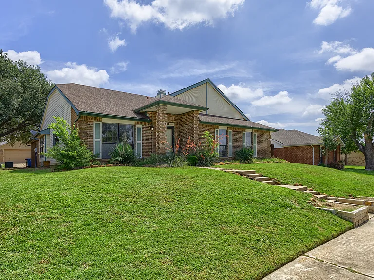 4504 Keys Dr — Photo 17
