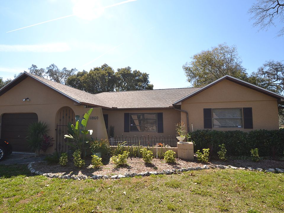 1st image of 11860 Lakewood Dr