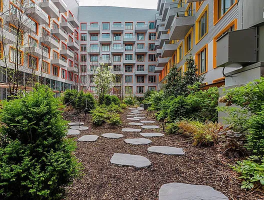 Rented by The KCI Group | media 35