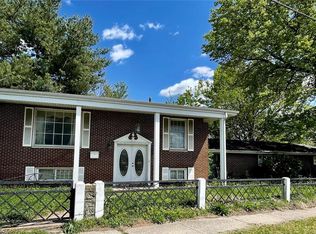 1000 Market St, Madison, IL 62060