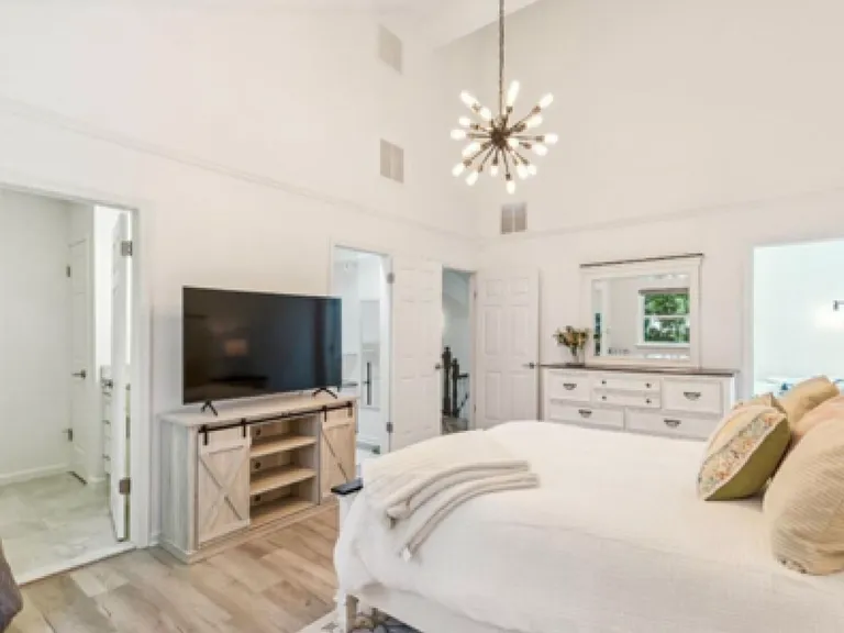 11 Harbor Dr — Photo 18