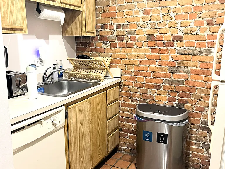 69 Chandler St #3 — Photo 3