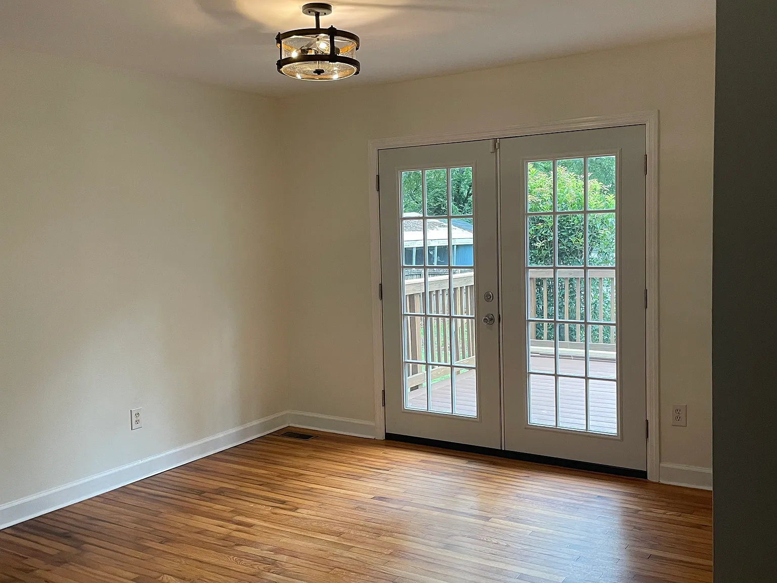 2421 Persimmon Rd — Photo 3