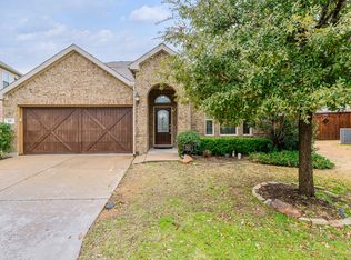 921 Park Place Ln, McKinney, TX 75071