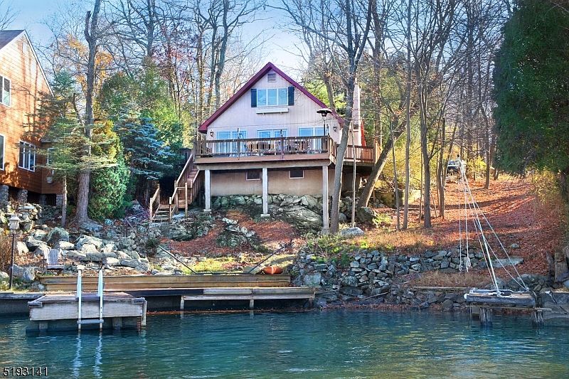 315 Maxim Dr, Hopatcong, NJ 07843 Zillow