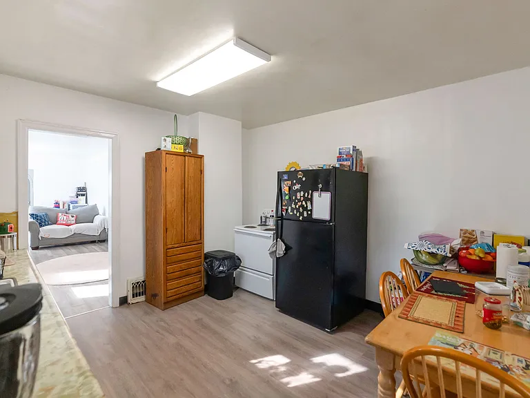 654 N 100 E #1 — Photo 9