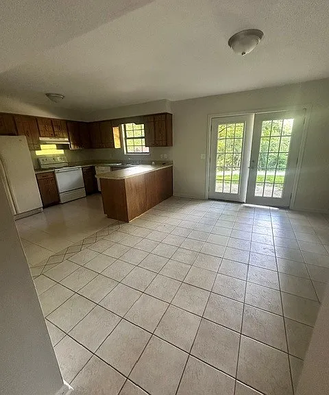 812 Murrell Rd — Photo 6