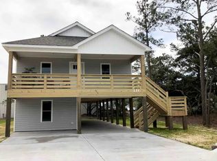 221 Gunas Dr, Kill Devil Hills, NC 27948