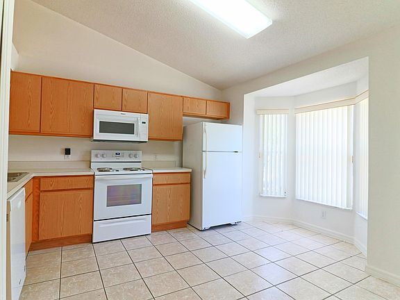 3rd image of 1173 Jade East Ln
