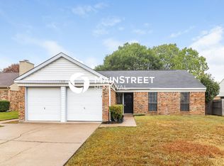 5320 Buckner Dr, Flower Mound, TX 75028