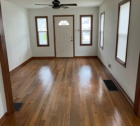2nd image of 705 E Gimber St